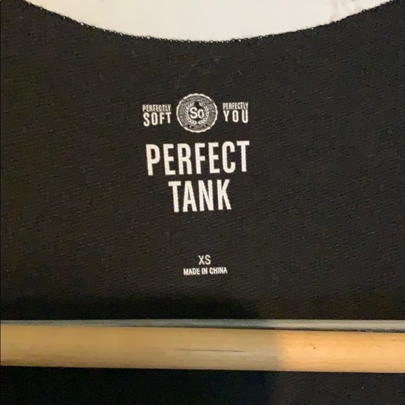 NWT Yoga Tanks (Various Sizes) - Picture 3 of 5